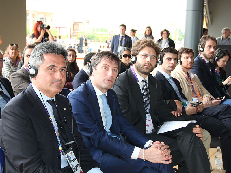 Итальянские предприниматели на Национальном дне КР на ЭКСПО-2015