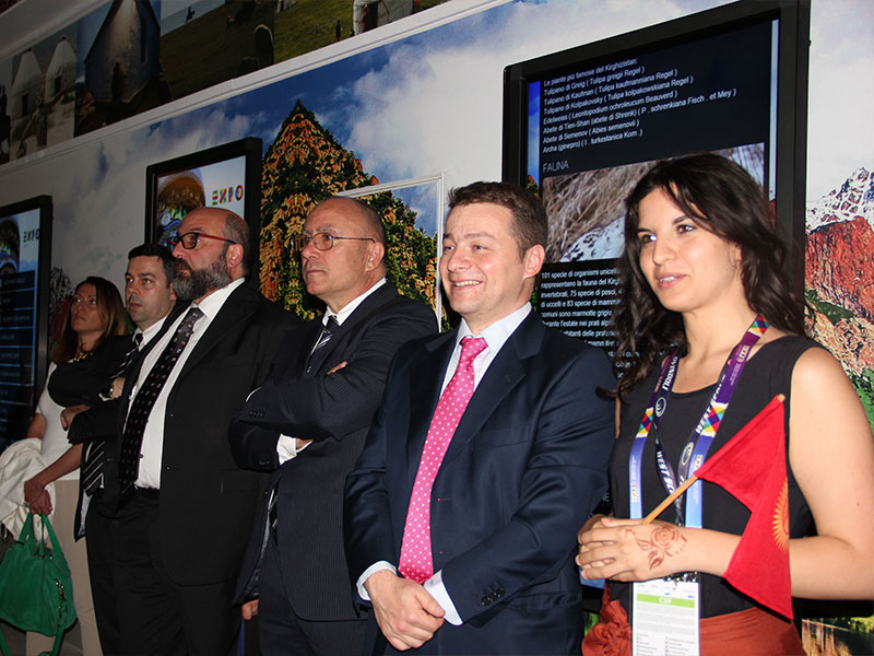 Итальянские предприниматели в Национальном павильоне КР