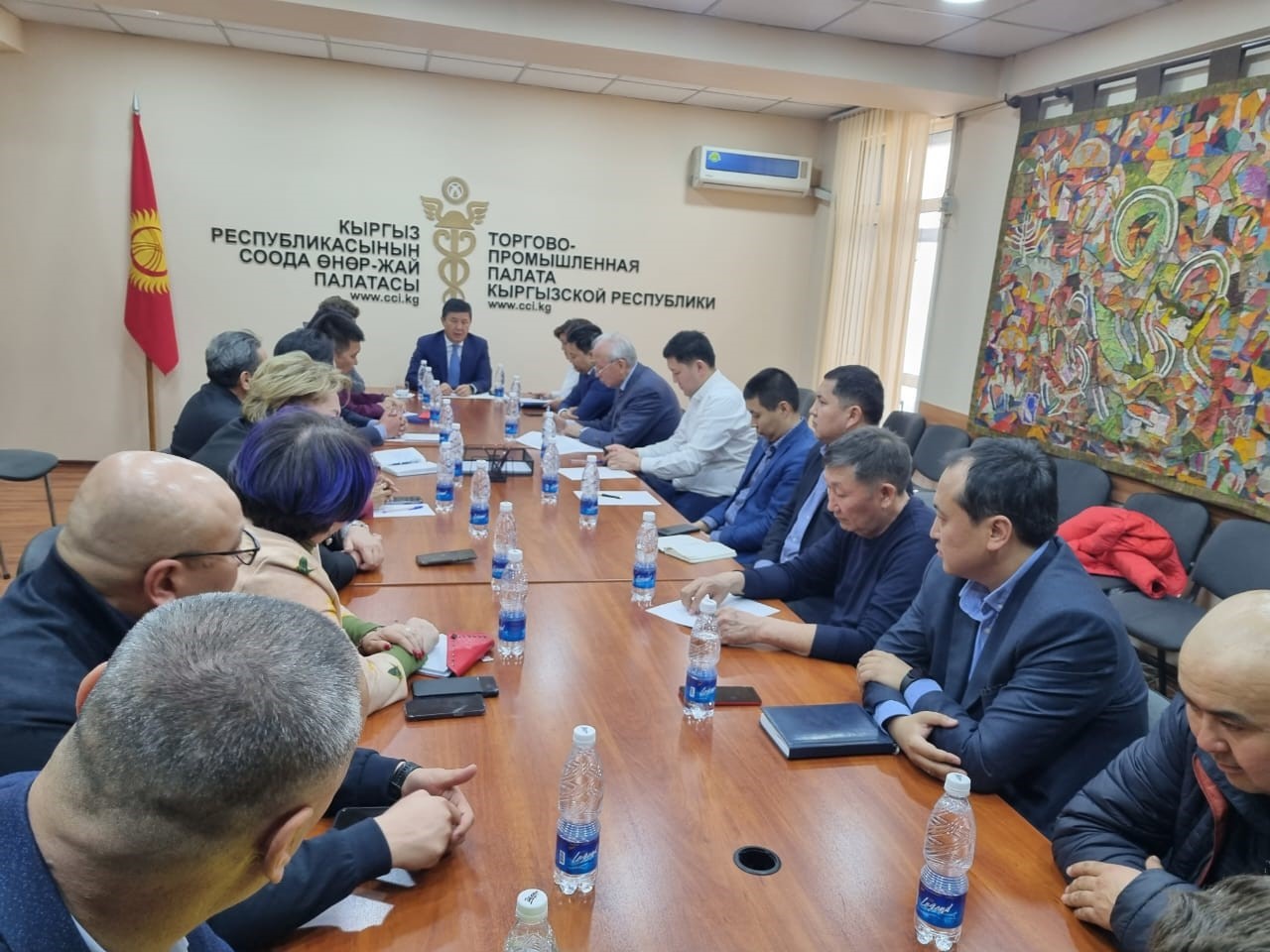 Соода-өнөр жай палатасынын алдында Айыл чарба комитети түзүлдү