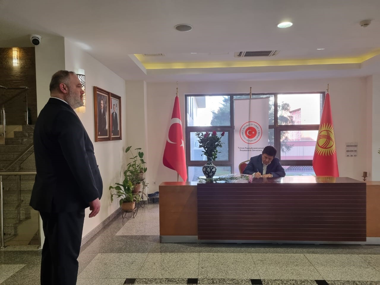 Соода-өнөр жай палатасы Түркия Республикасынын Кыргыз Республикасындагы элчилигинде болду
